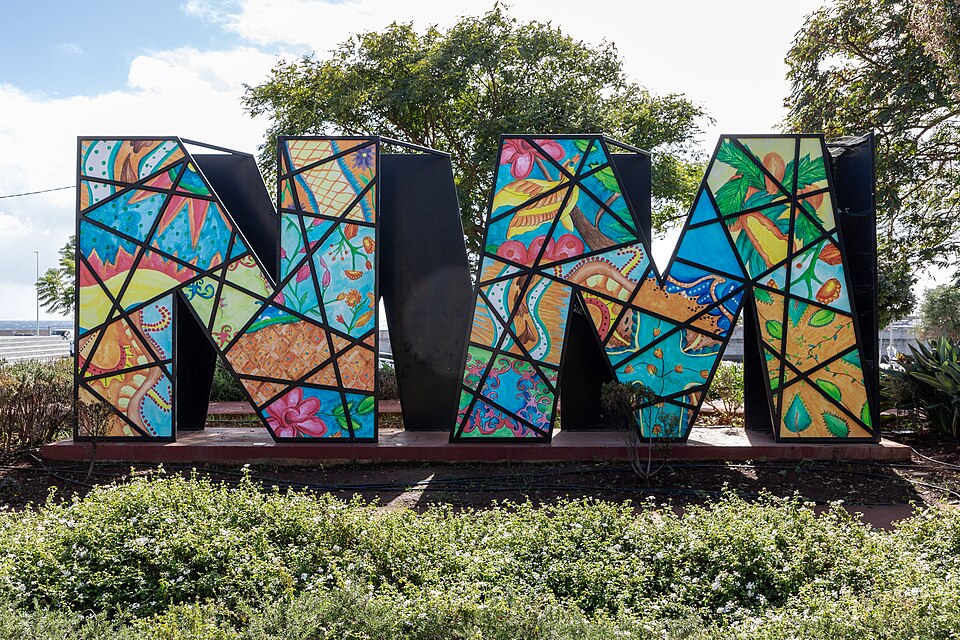 Moves to Johannesburg