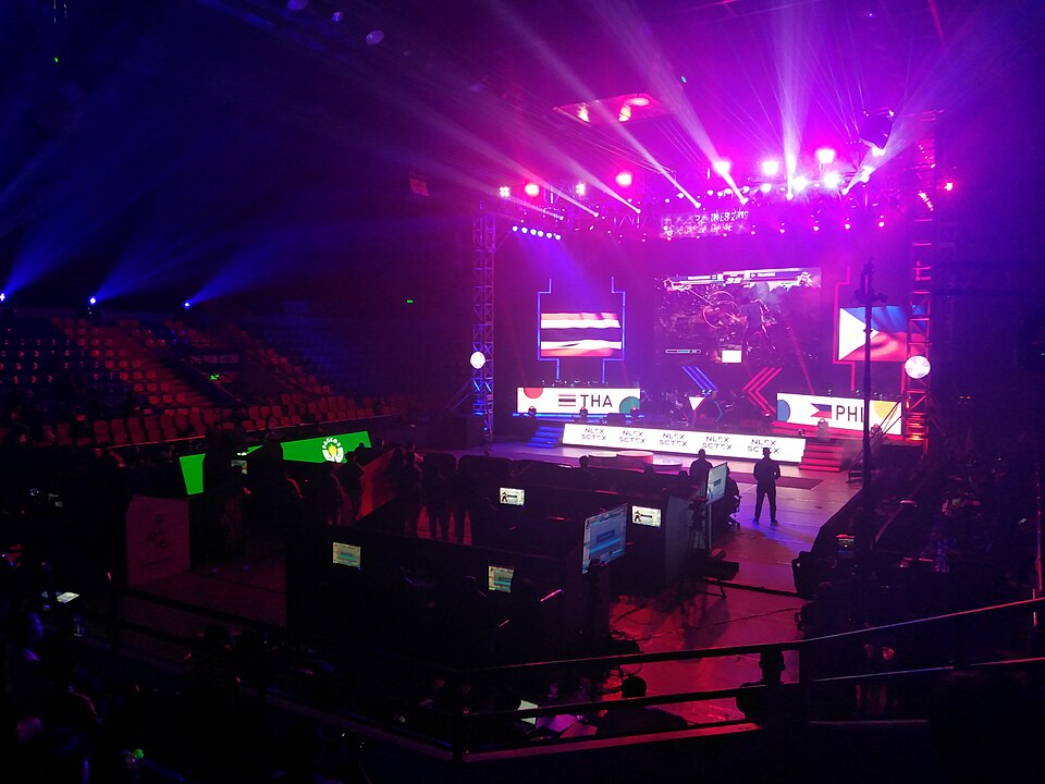 League of Legends final fills Staples Center