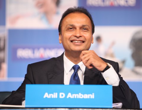 Reliance textile mill established