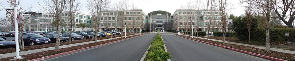 Returns to lead Apple