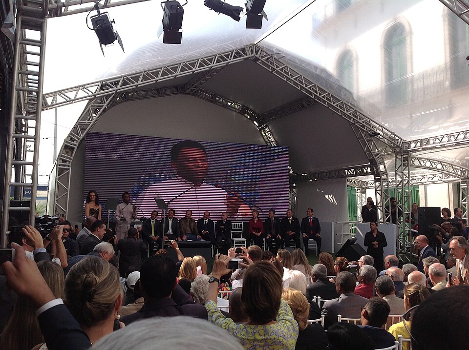 Museu Pelé opens