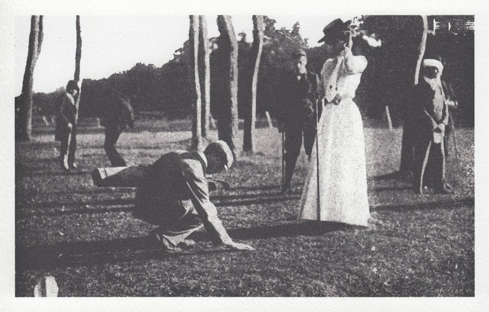 Women and men play Olympic golf