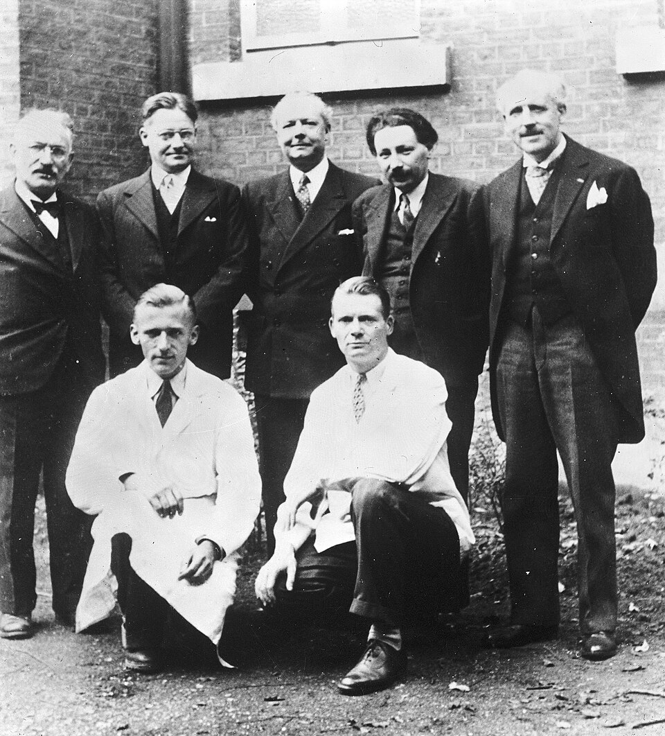 Penicillin research programme begins