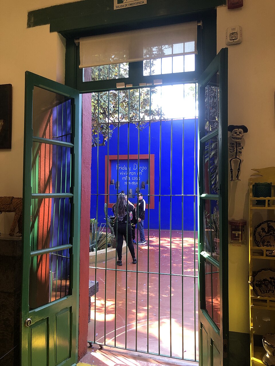 Exhibits in Paris