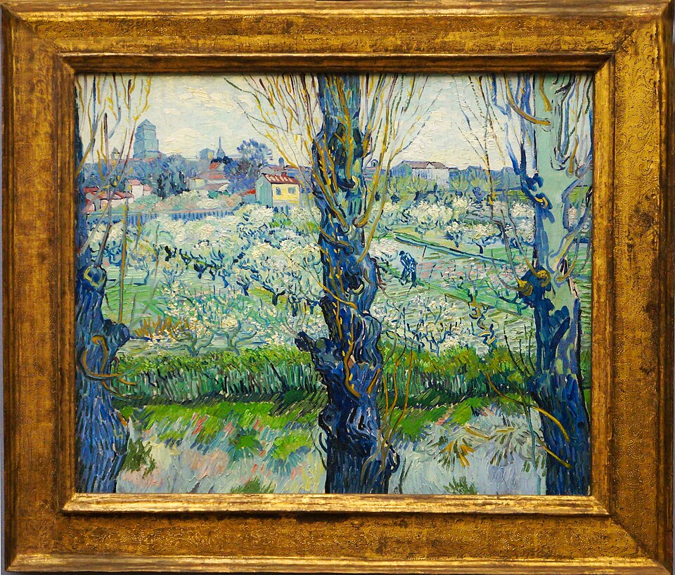 Arrives in Arles