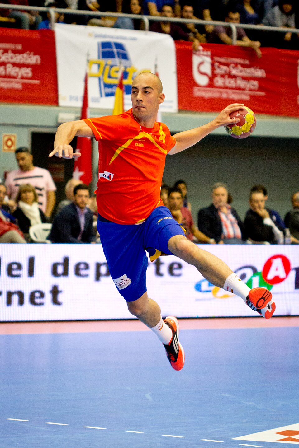 International Amateur Handball Federation founded