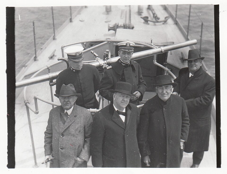 Naval Consulting Board