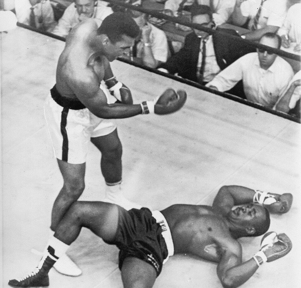 Takes the name Muhammad Ali