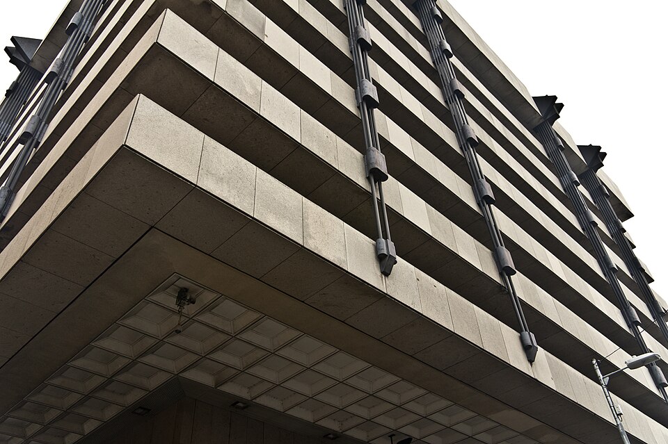 Central Bank and government service