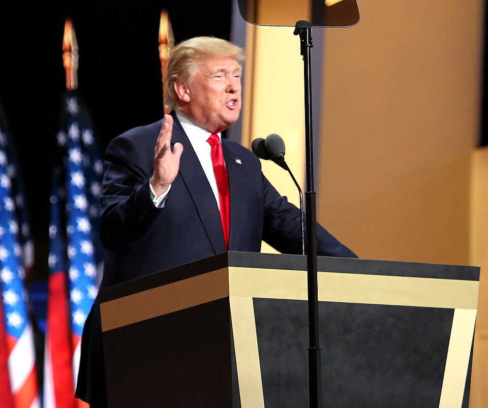 Announces presidential campaign