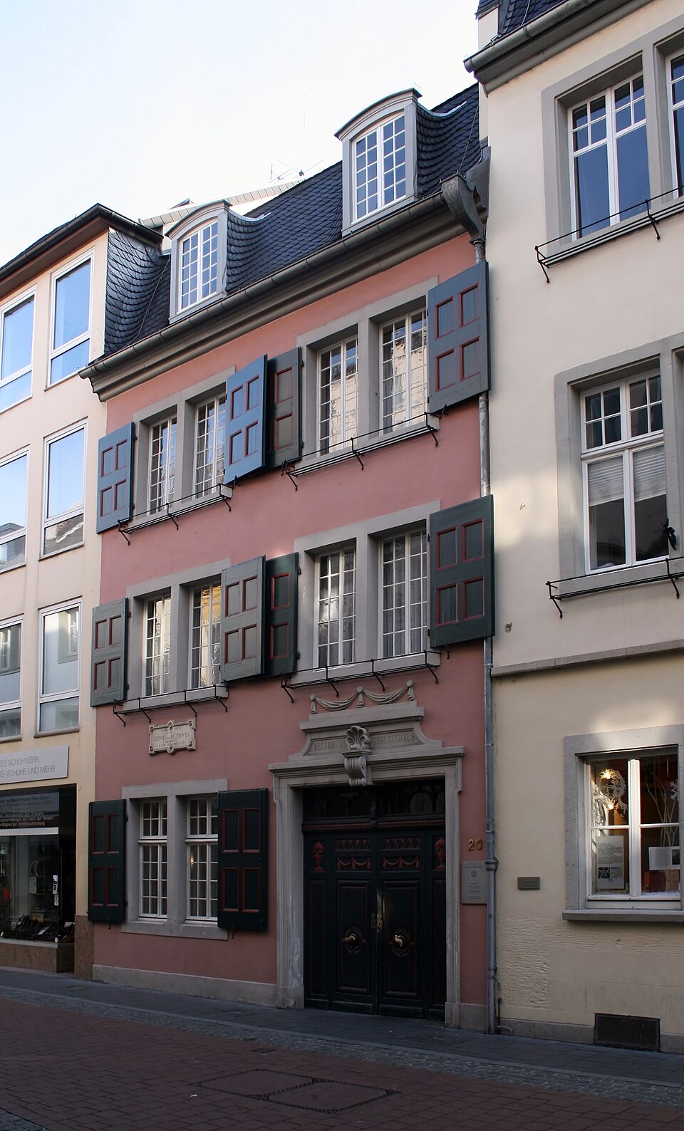 Moves permanently to Vienna
