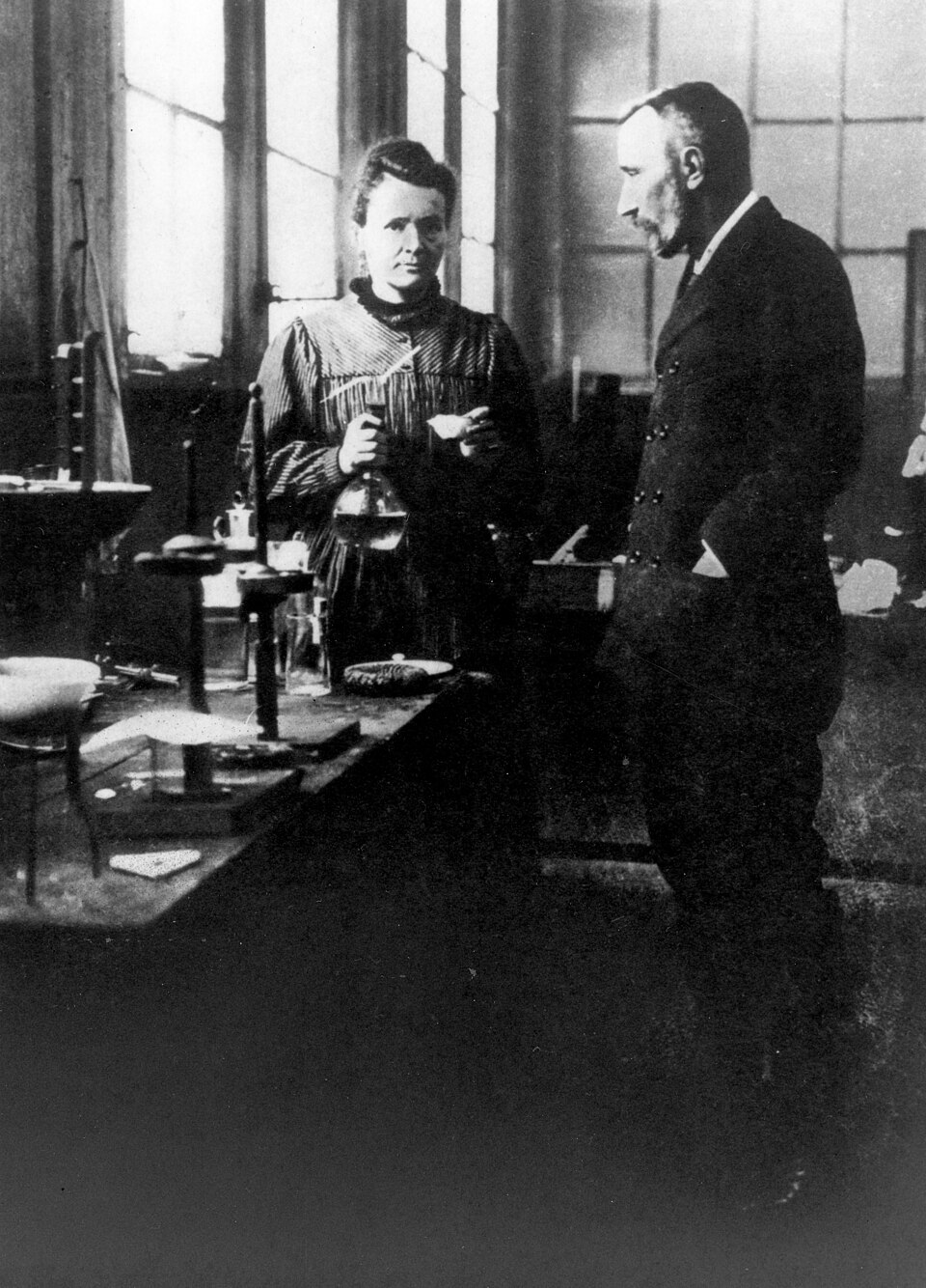 Meets Pierre Curie