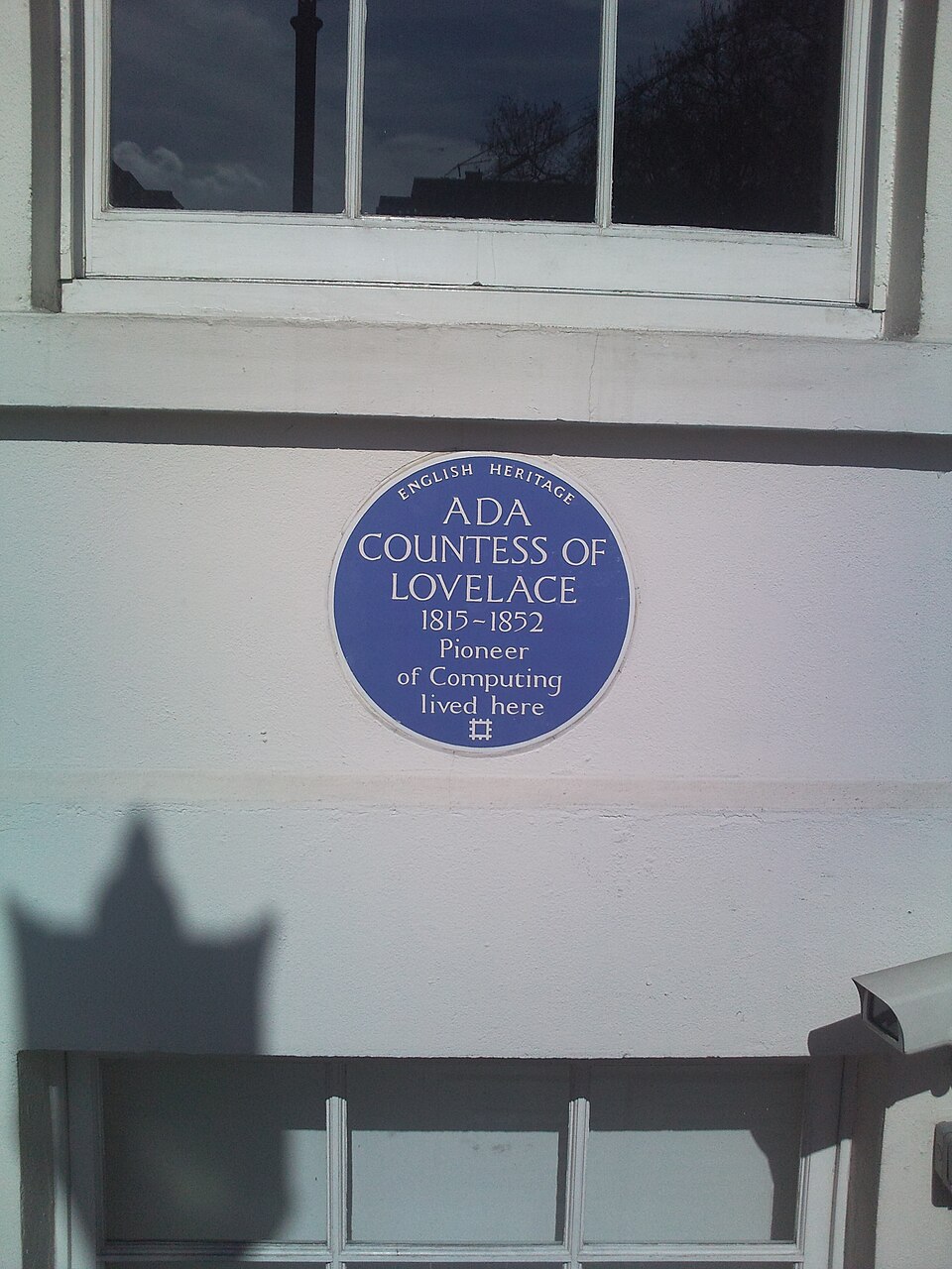 Becomes Countess of Lovelace