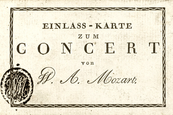 Marries Constanze Weber