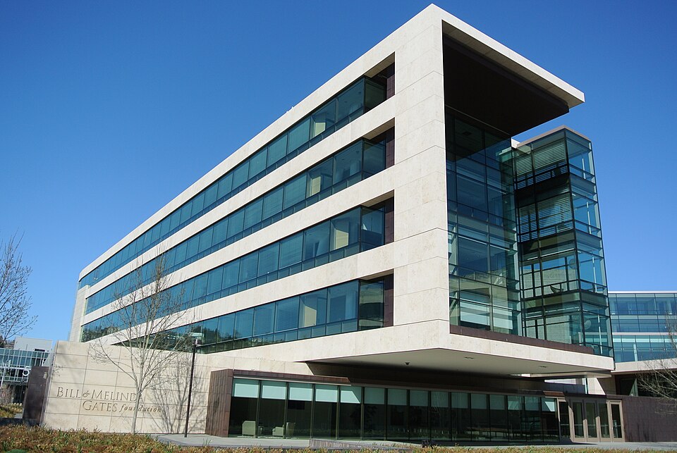 Gates Foundation expands